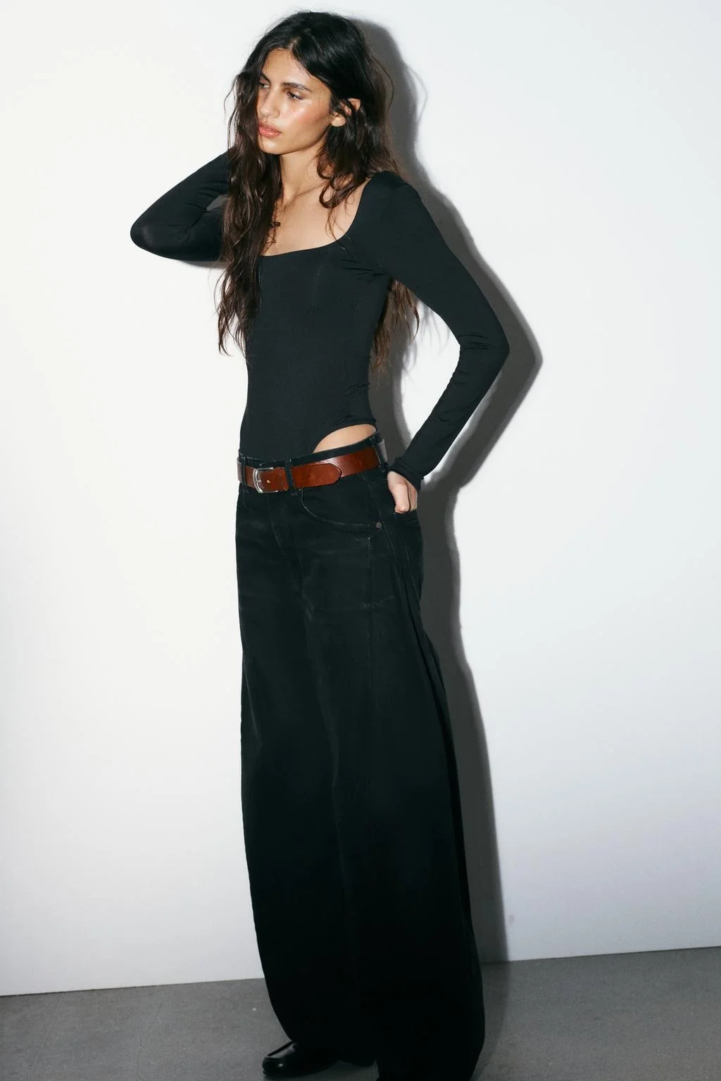 Боди из полиамида с квадратным вырезом