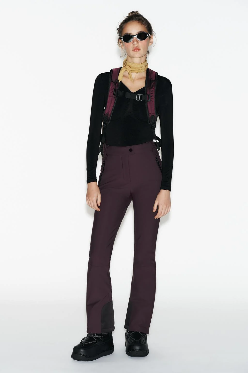 Боди из коллекции для лыжного спорта скульптурного шва