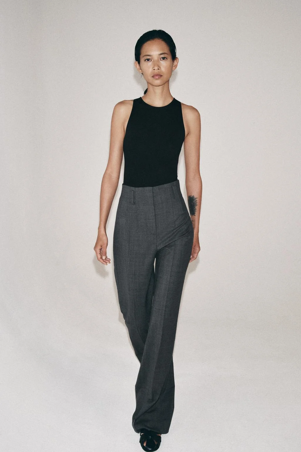 Полиамидный боди с горловиной — Боди