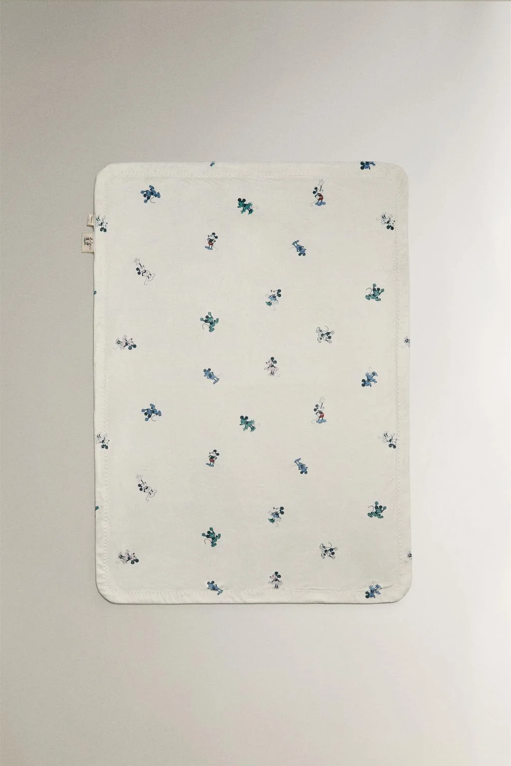 Детское одеяло Микки и Минни ©Дисней — Площадки для новрожки | кресташки