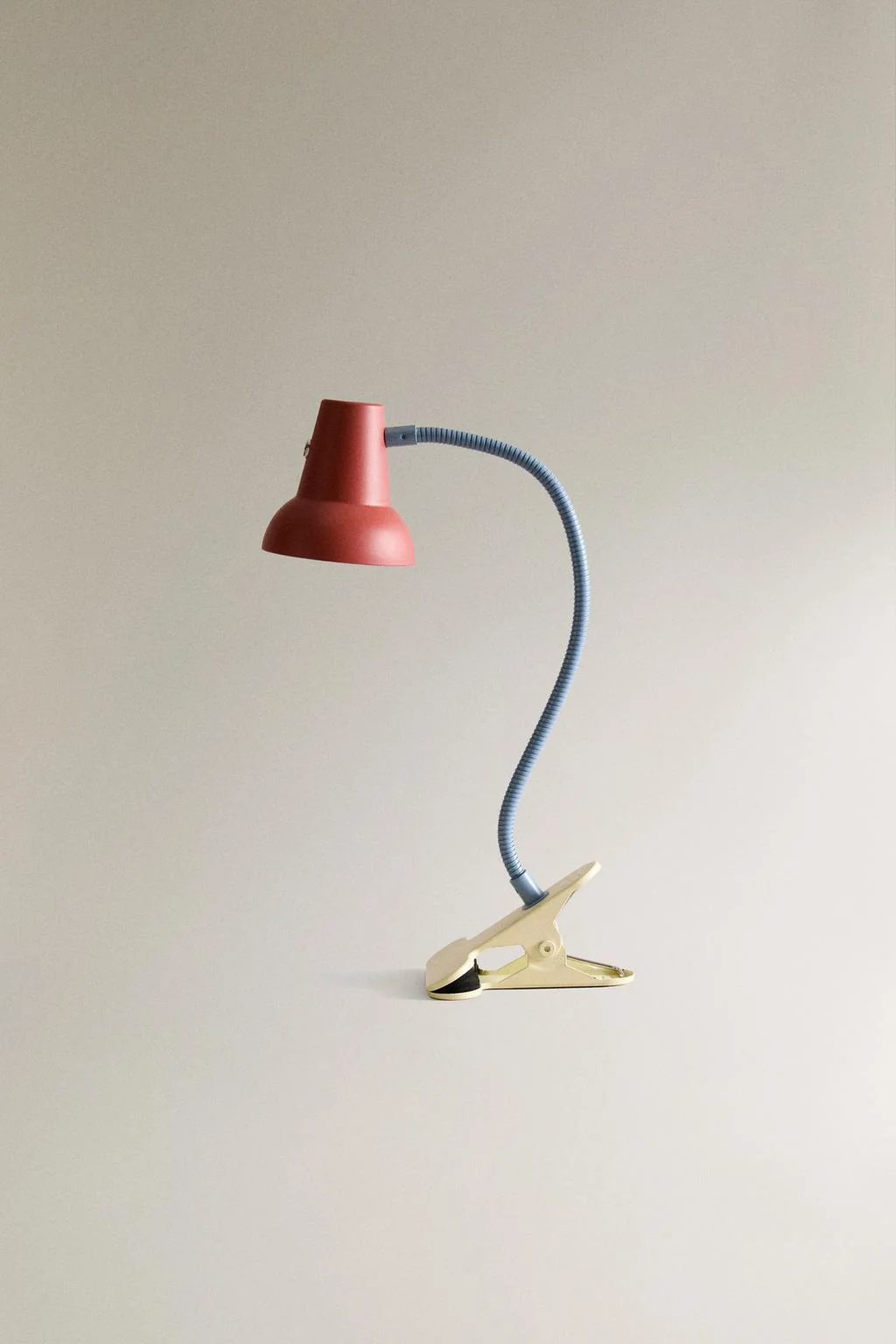 Настольная лампа для детей — Освещение