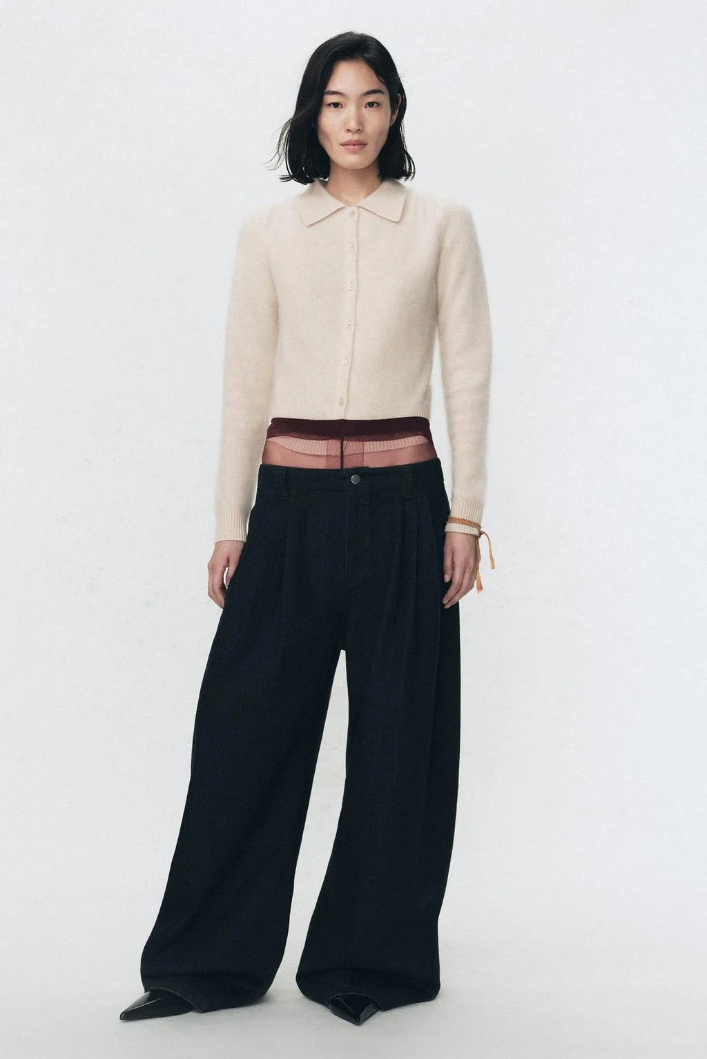 Джинсы с широкими штанинами с выточками SOSHIOTSUKI X ZARA — Коллекция