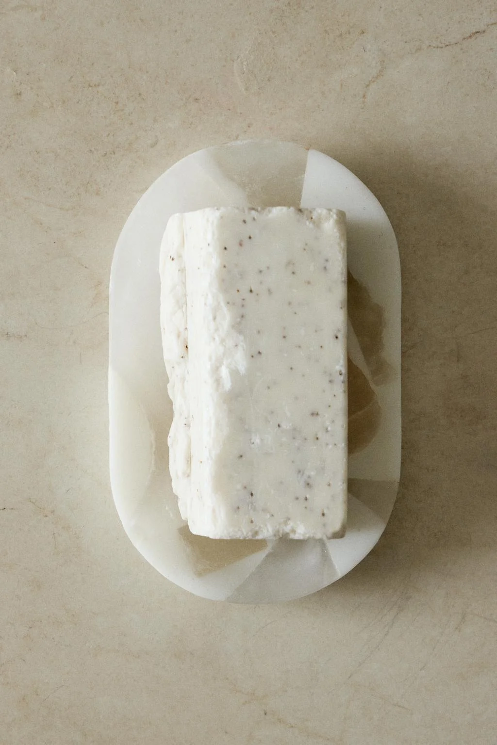 ALABASTER RESIN BATHROOM SOAP DISH