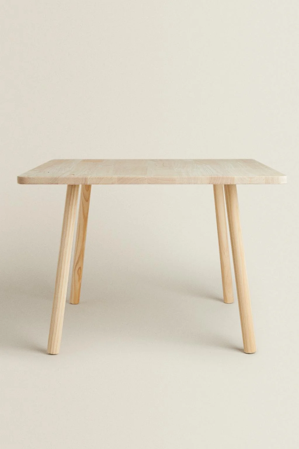 Стол из дерева в виде медведя — Мебель