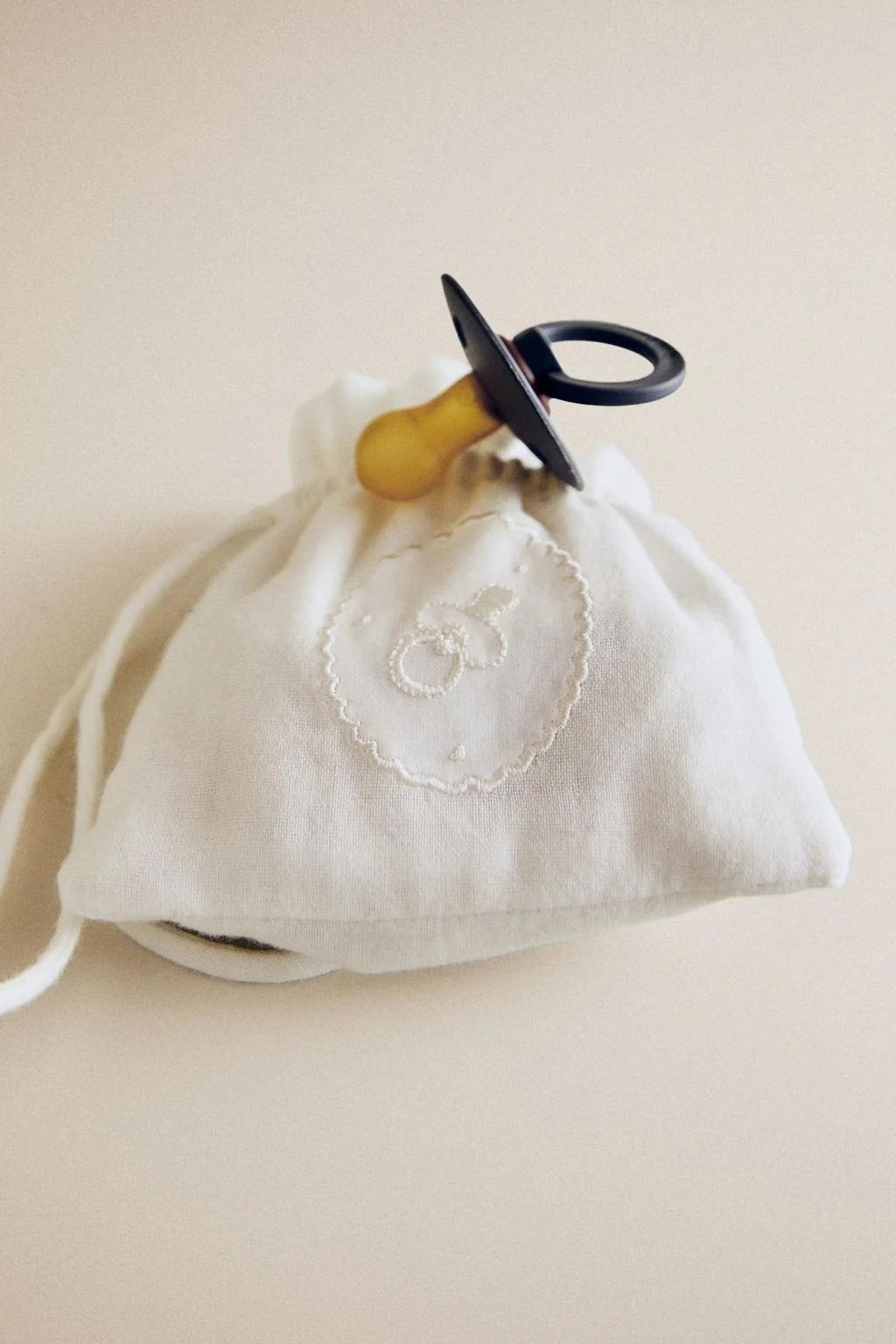 CHILDREN’S EMBROIDERED DUMMY BAG