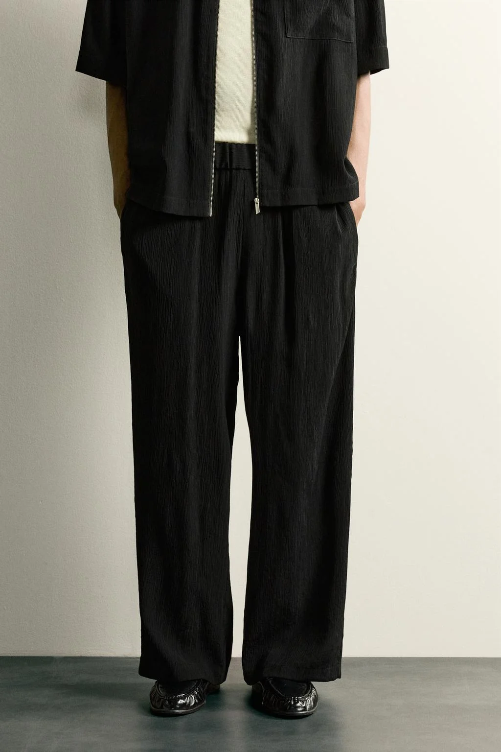 TEXTURED RELAXED FIT TROUSERS