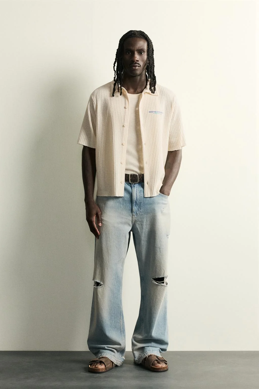 OPENWORK TEXTURED SLOGAN PRINT SHIRT