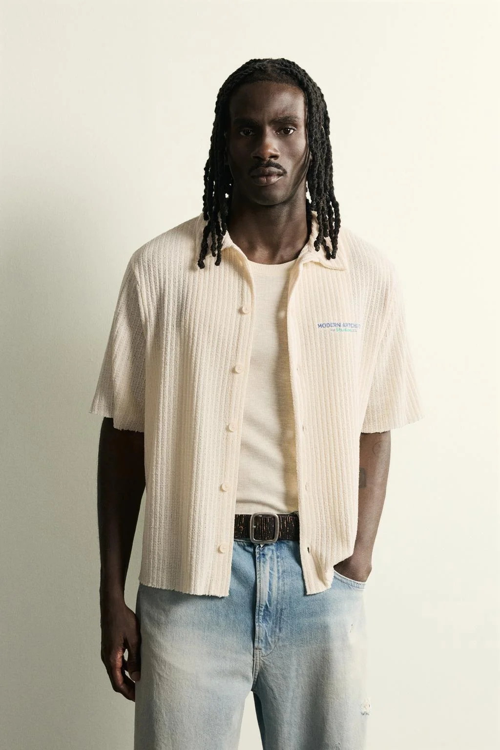 OPENWORK TEXTURED SLOGAN PRINT SHIRT