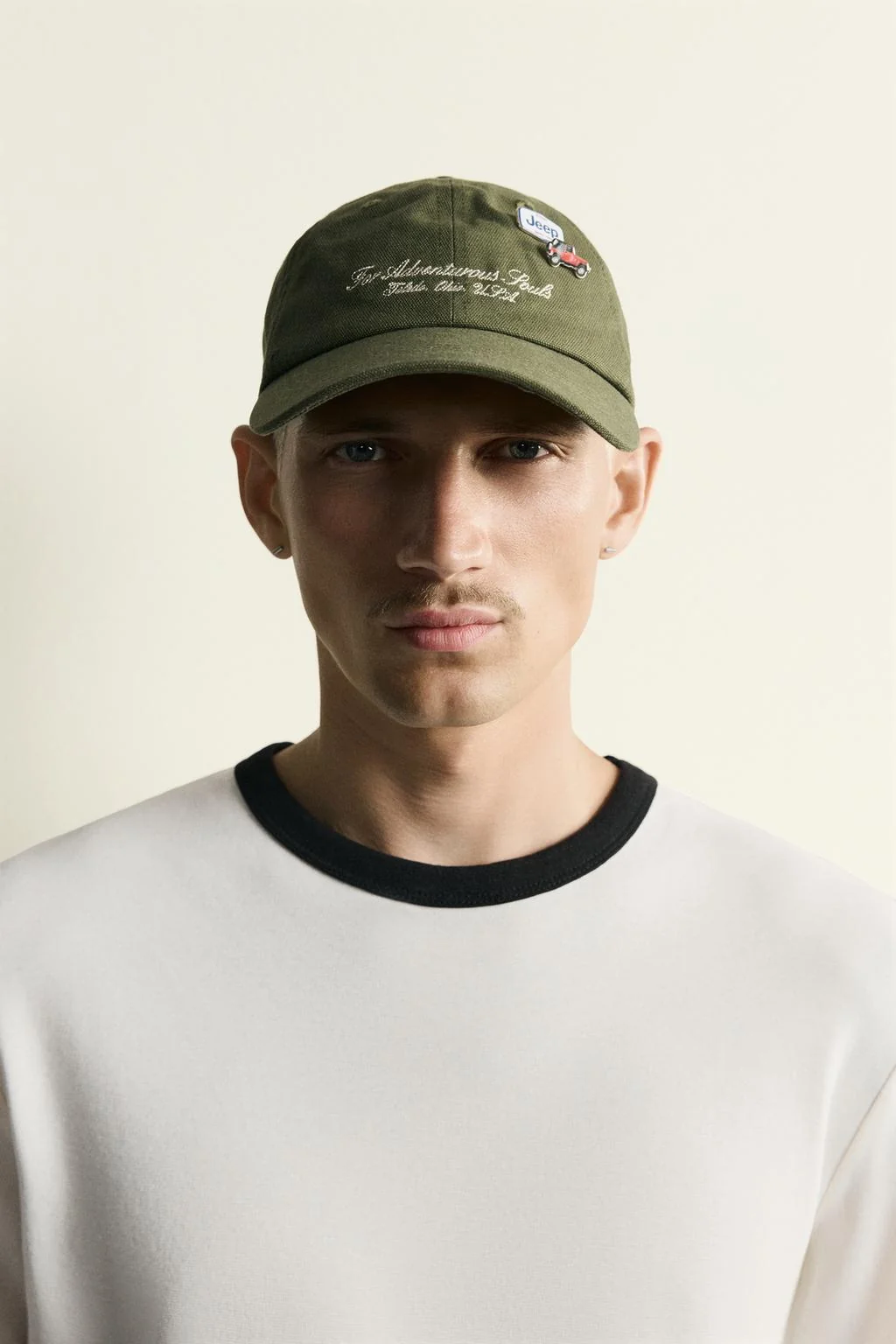 JEEP® GRAPHIC PIN CAP