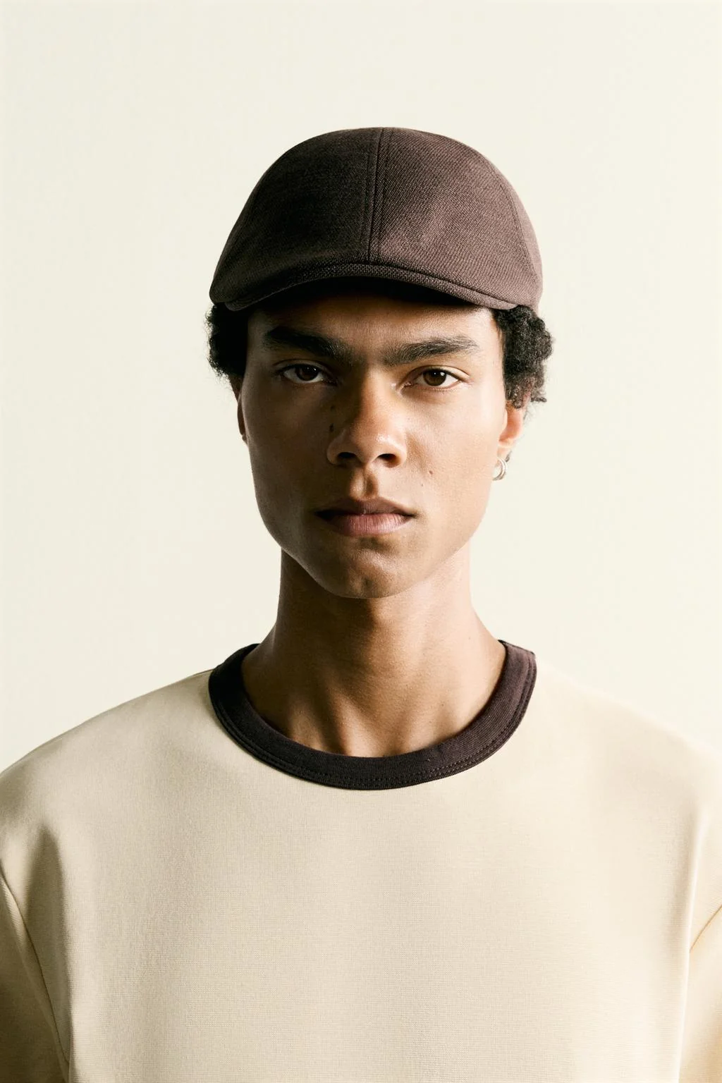 STRUCTURED CAP