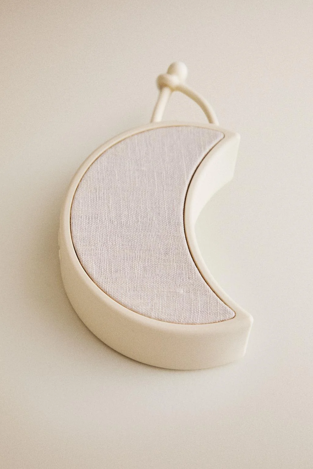 WHITE NOISE MOON SPEAKER