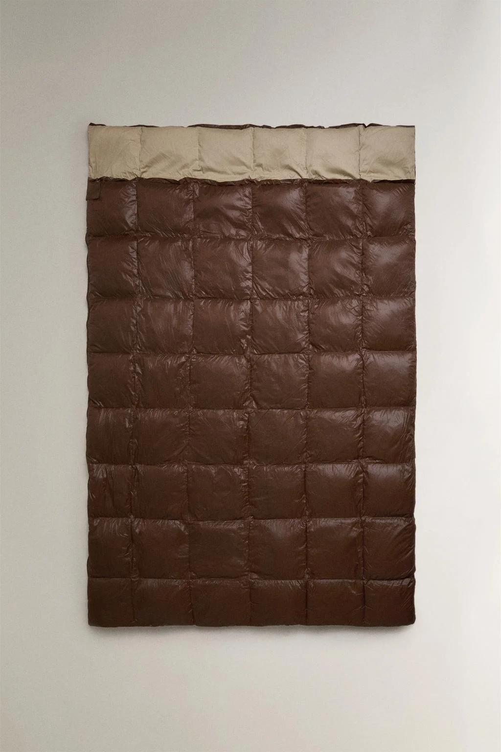 DOUBLE QUILTED SLEEPING BAG