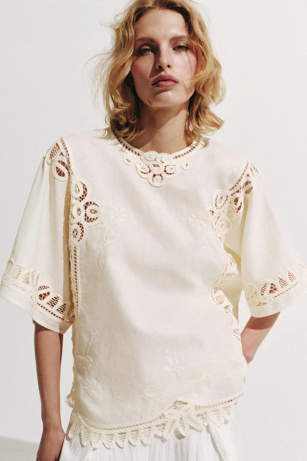 ZW COLLECTION EMBROIDERED LINEN BLEND BLOUSE