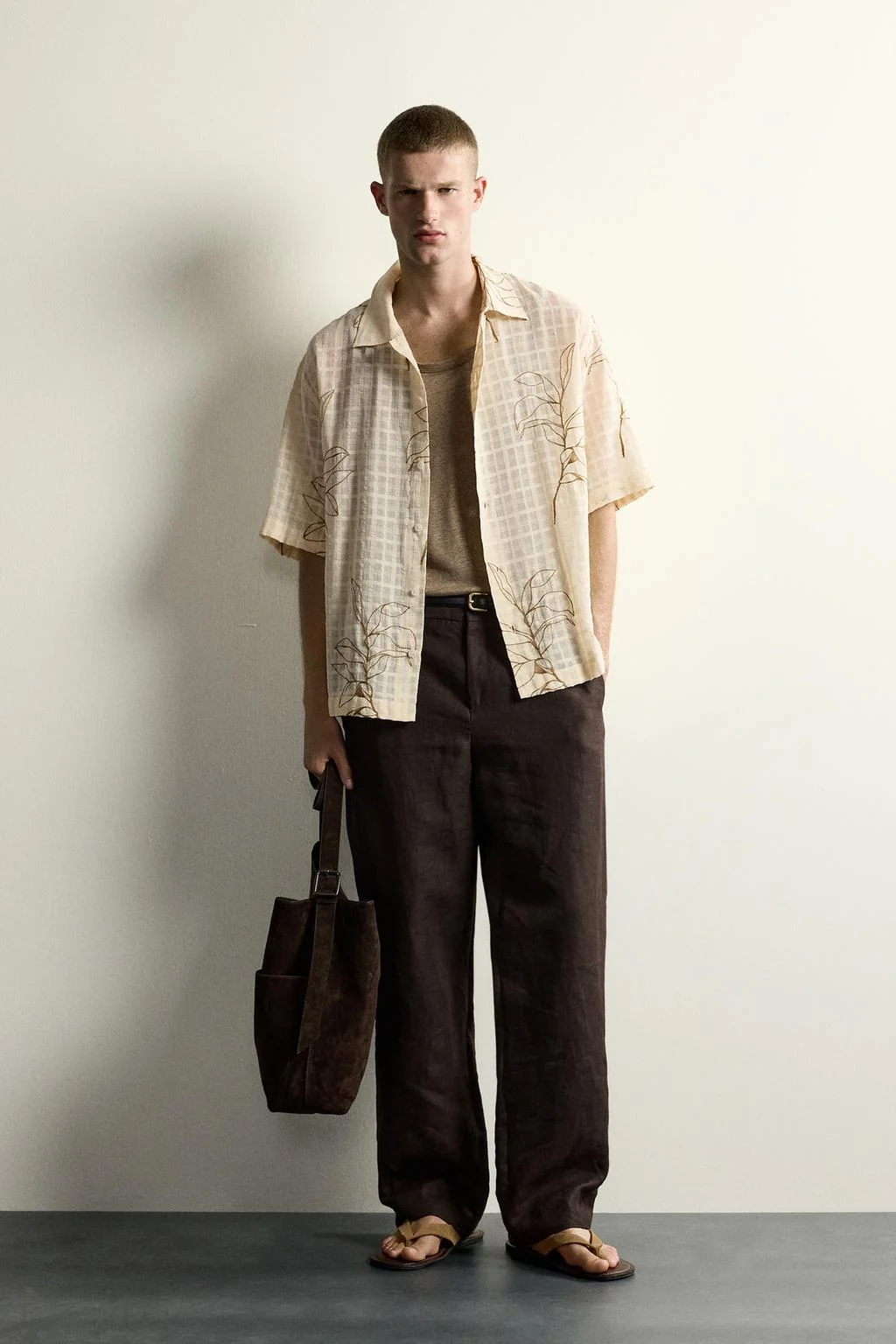 LEAF EMBROIDERY JACQUARD SHIRT
