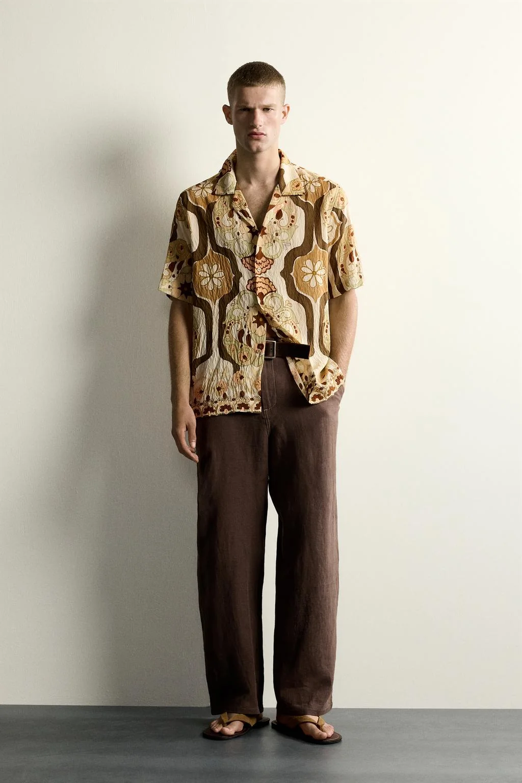 FLUID ABSTRACT PRINT SHIRT