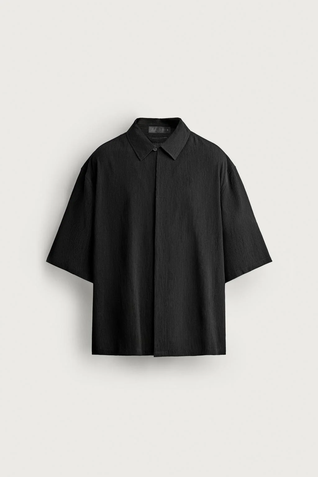 TEXTURED BOXY FIT SHIRT