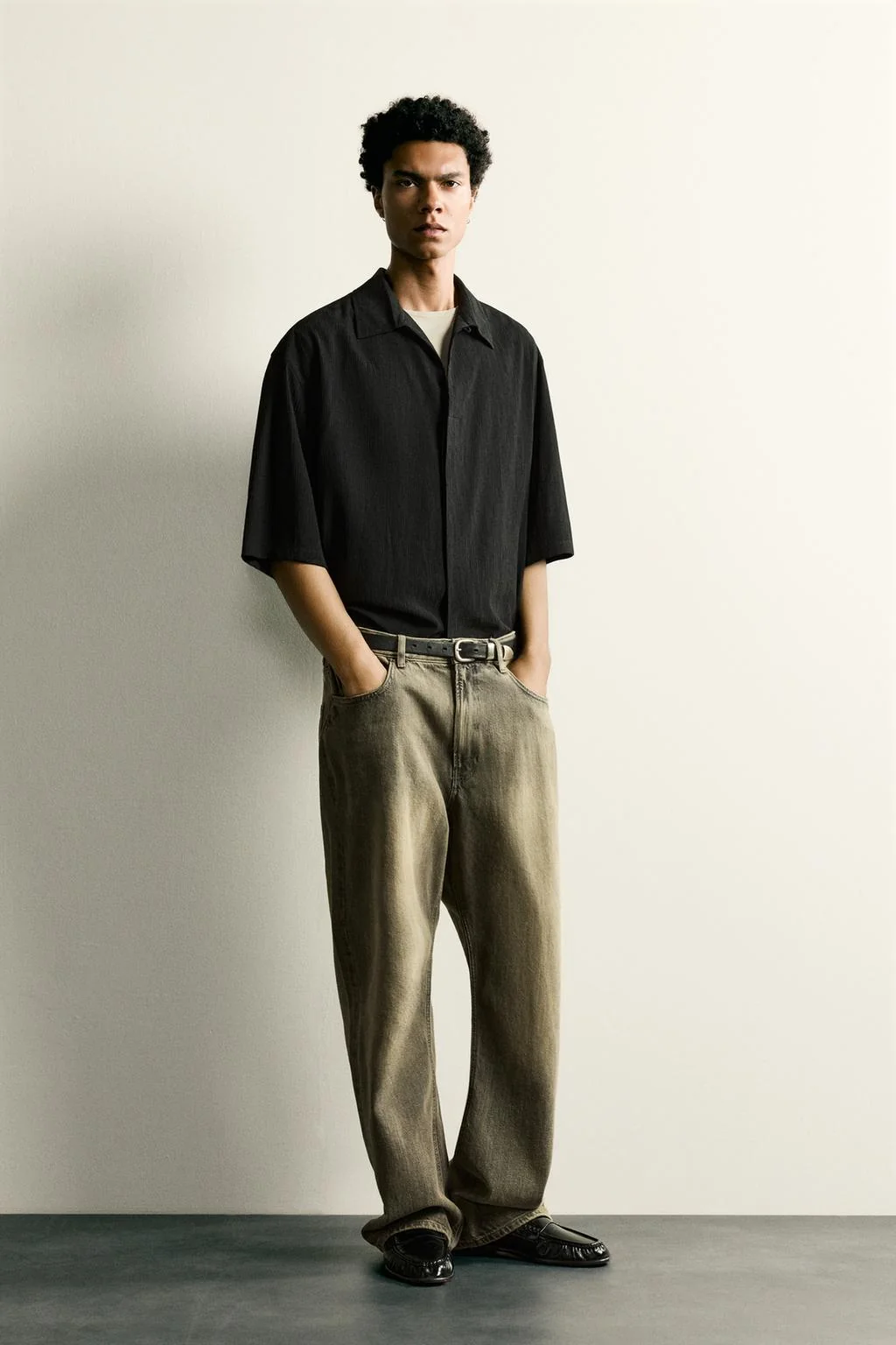 TEXTURED BOXY FIT SHIRT