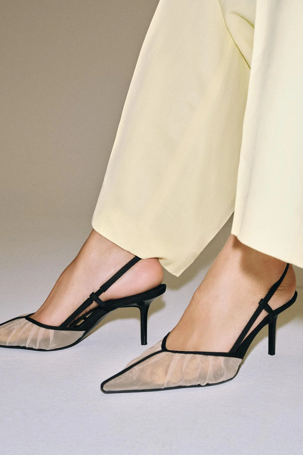 MESH HEELED SHOES