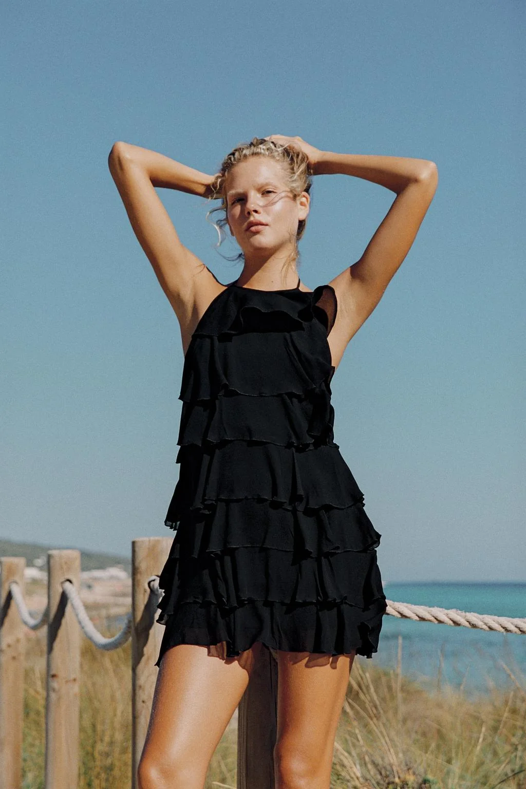 HALTER MINI DRESS WITH RUFFLES