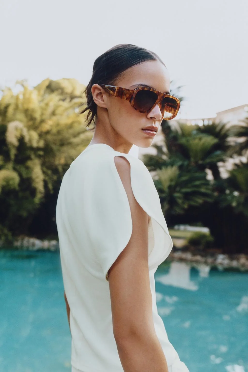 KIMONO SLEEVE T-SHIRT