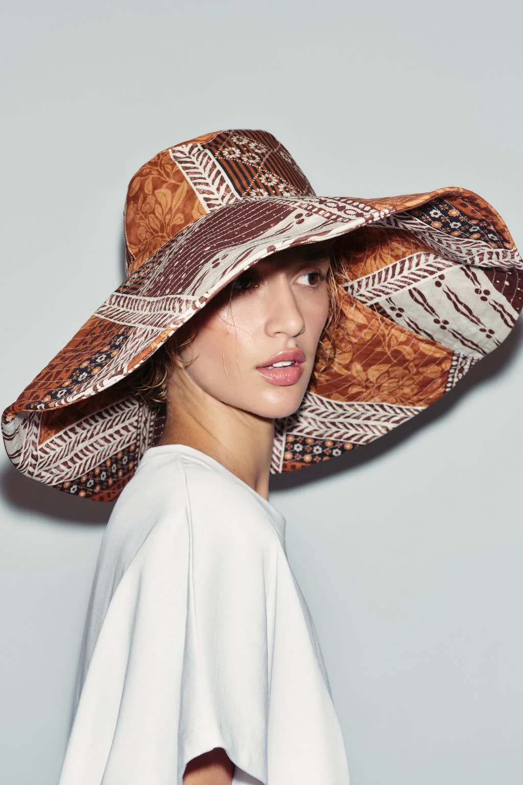 PATCHWORK PRINT HAT