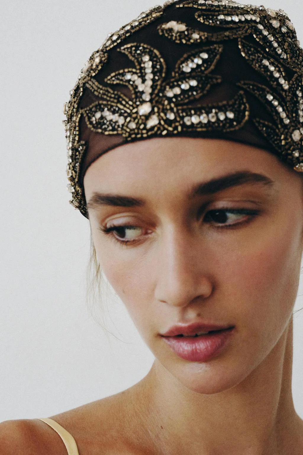 TULLE AND BEAD HEADPIECE