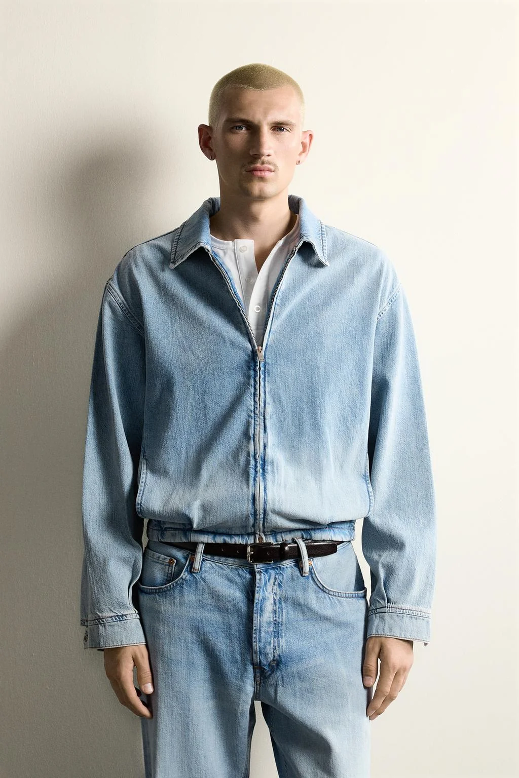 WASHED DENIM JACKET WITH ZIP
