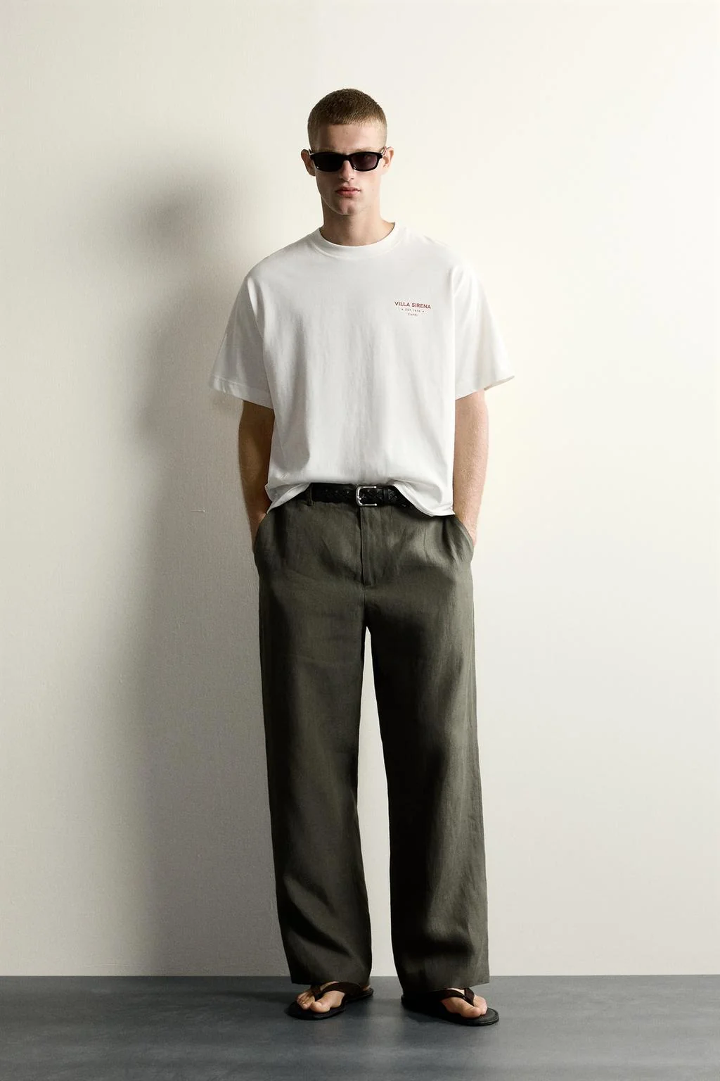 RELAXED FIT CONTRAST PRINT T-SHIRT