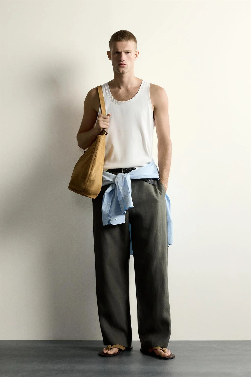 CONTRAST TRIM RIBBED TANK TOP