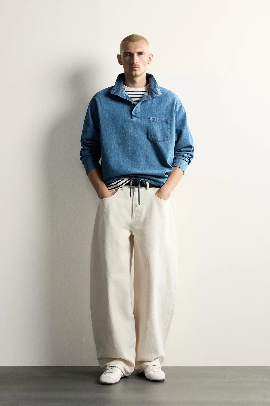 LIGHTWEIGHT WASHED DENIM POLO SHIRT