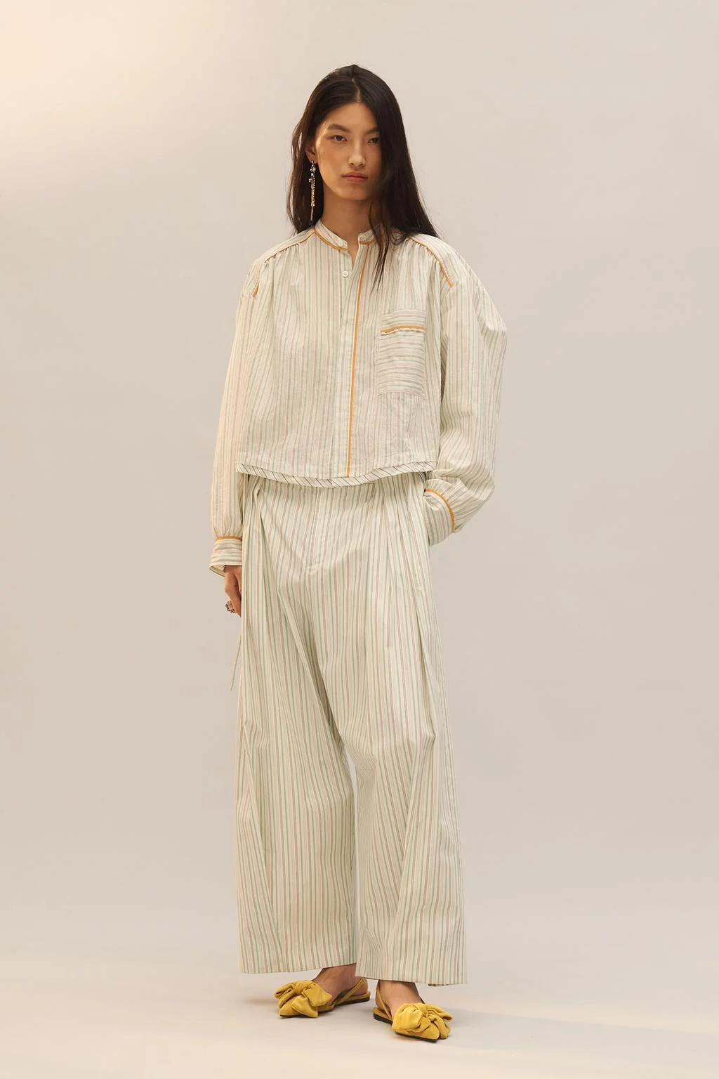 Ограниченная серия: полосатые брюки в пижамном стиле — КОЛЛЕКЦИЯ ZARA STUDIO