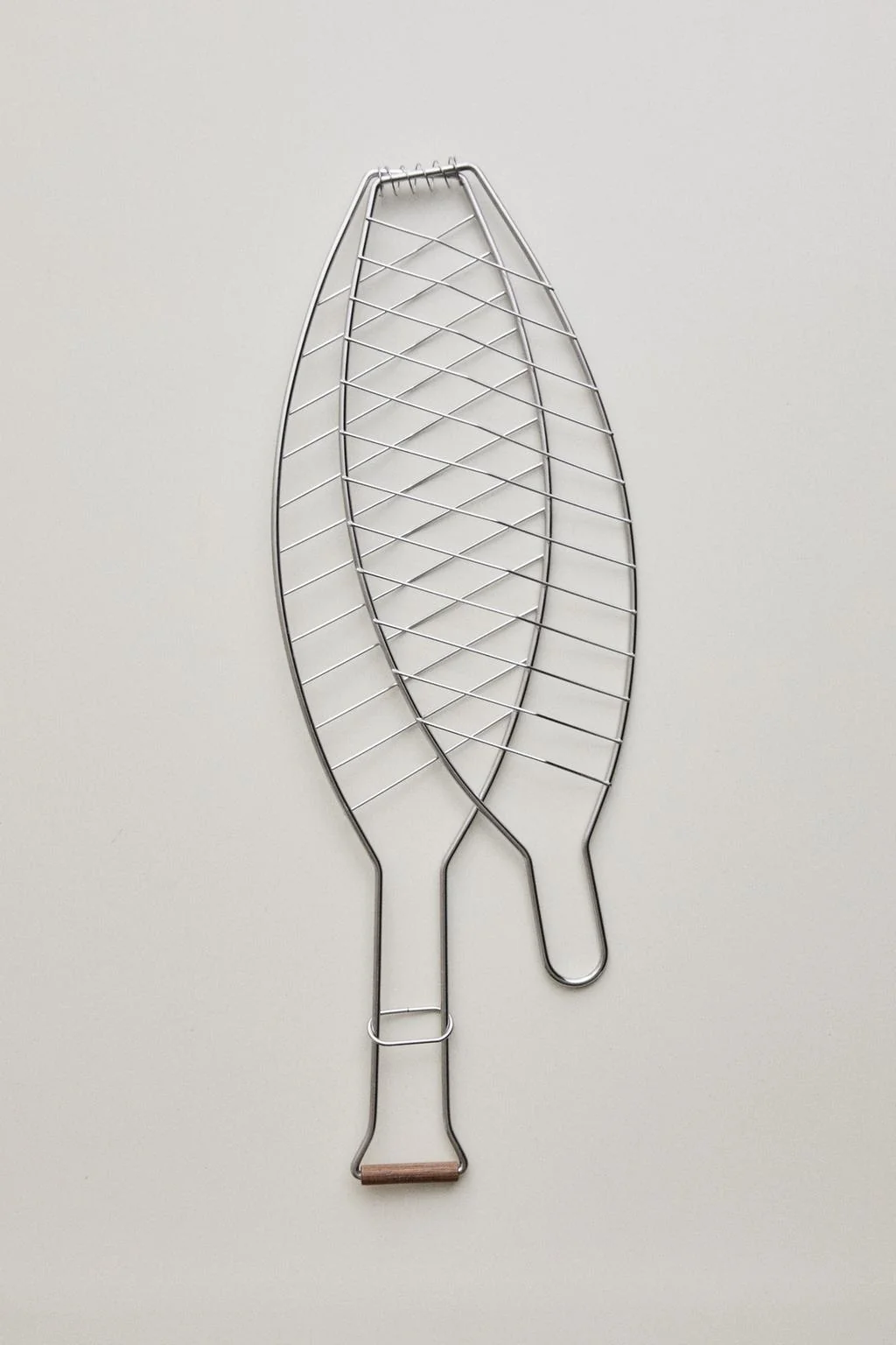 STEEL FISH GRILL FOR BARBECUE