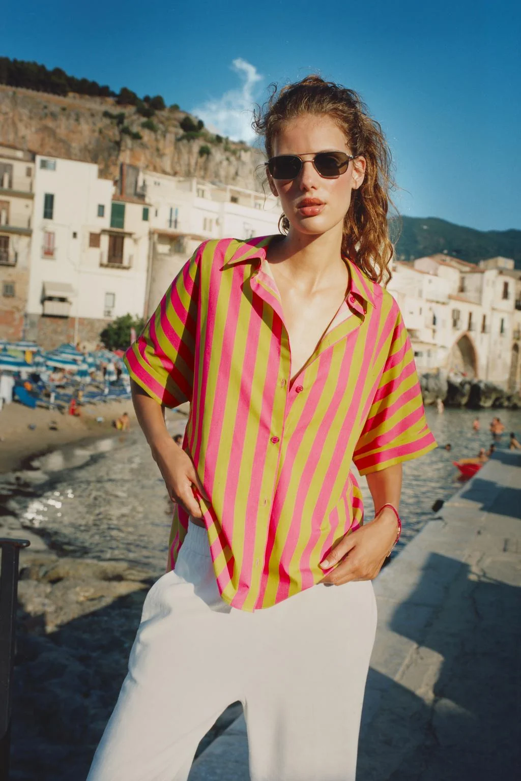 SHORT SLEEVE STRIPED SHIRT