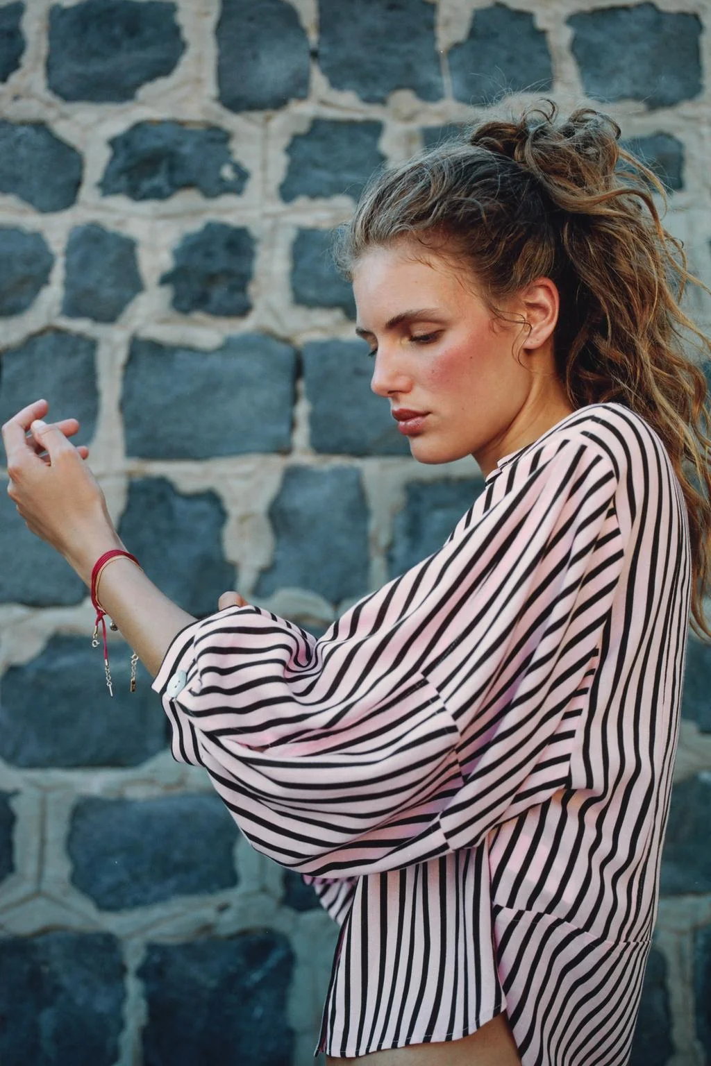 STRIPED PUFF SLEEVE SHIRT