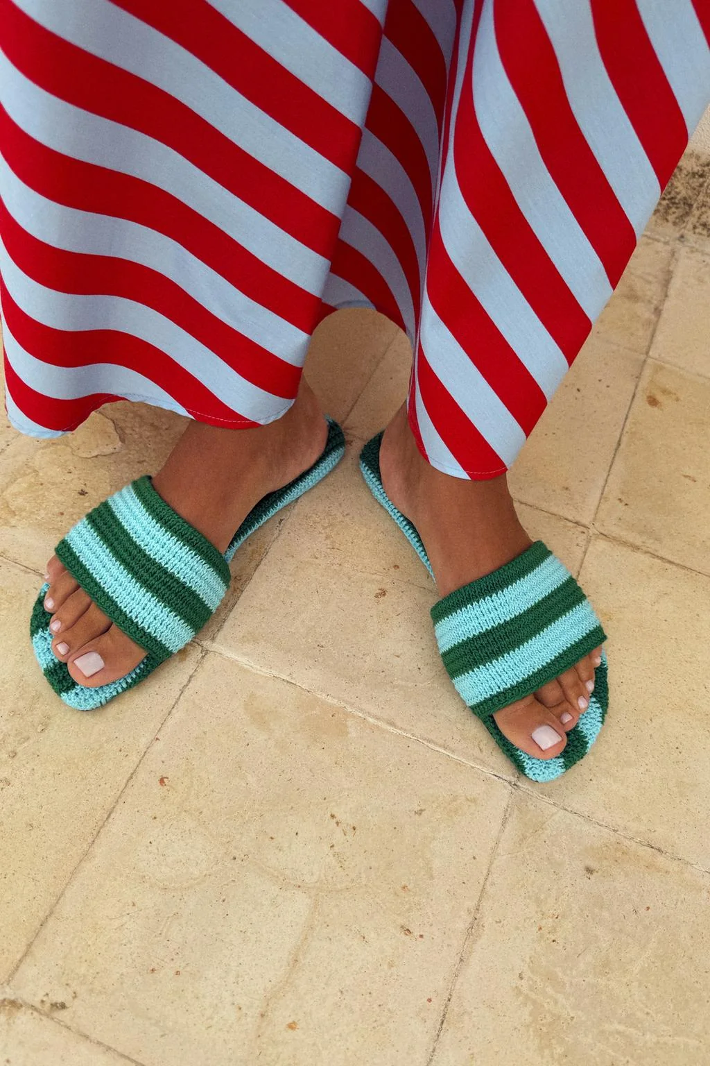 CROCHET FLAT SANDALS