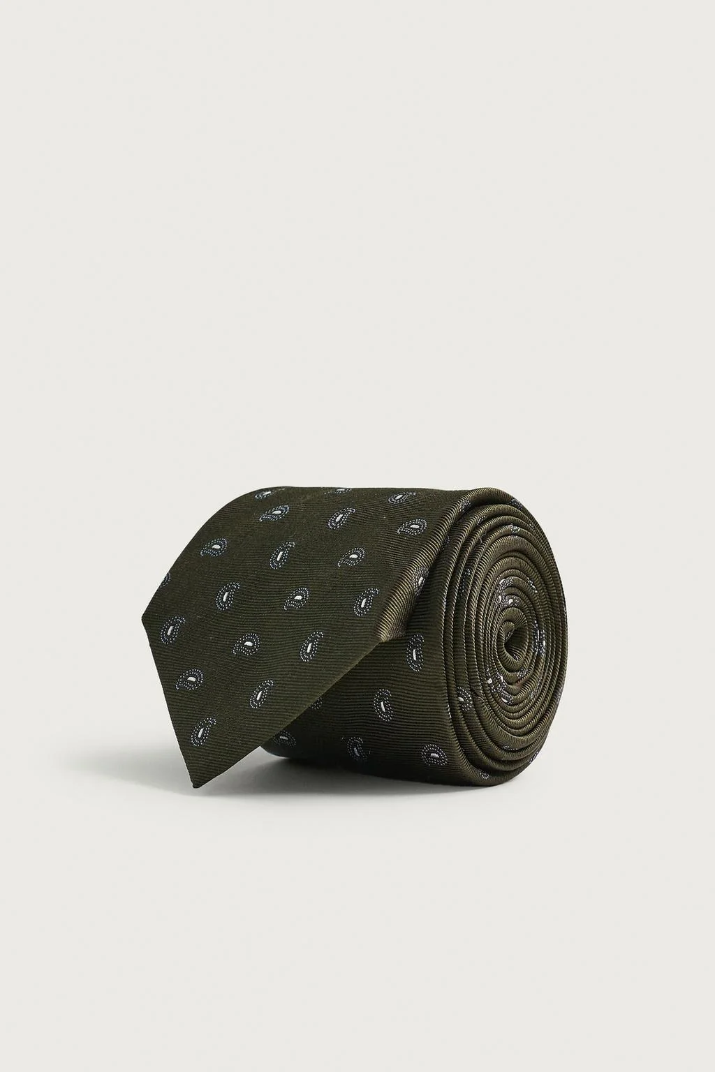 100% SILK STRIPED TIE