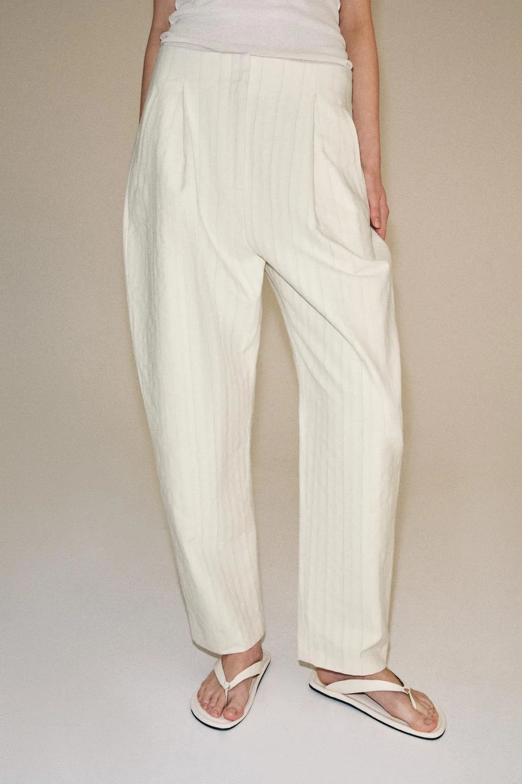 ZW COLLECTION STRIPED BARREL TROUSERS