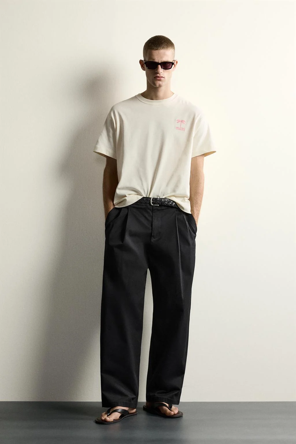 MIAMI PATCH RELAXED FIT T-SHIRT