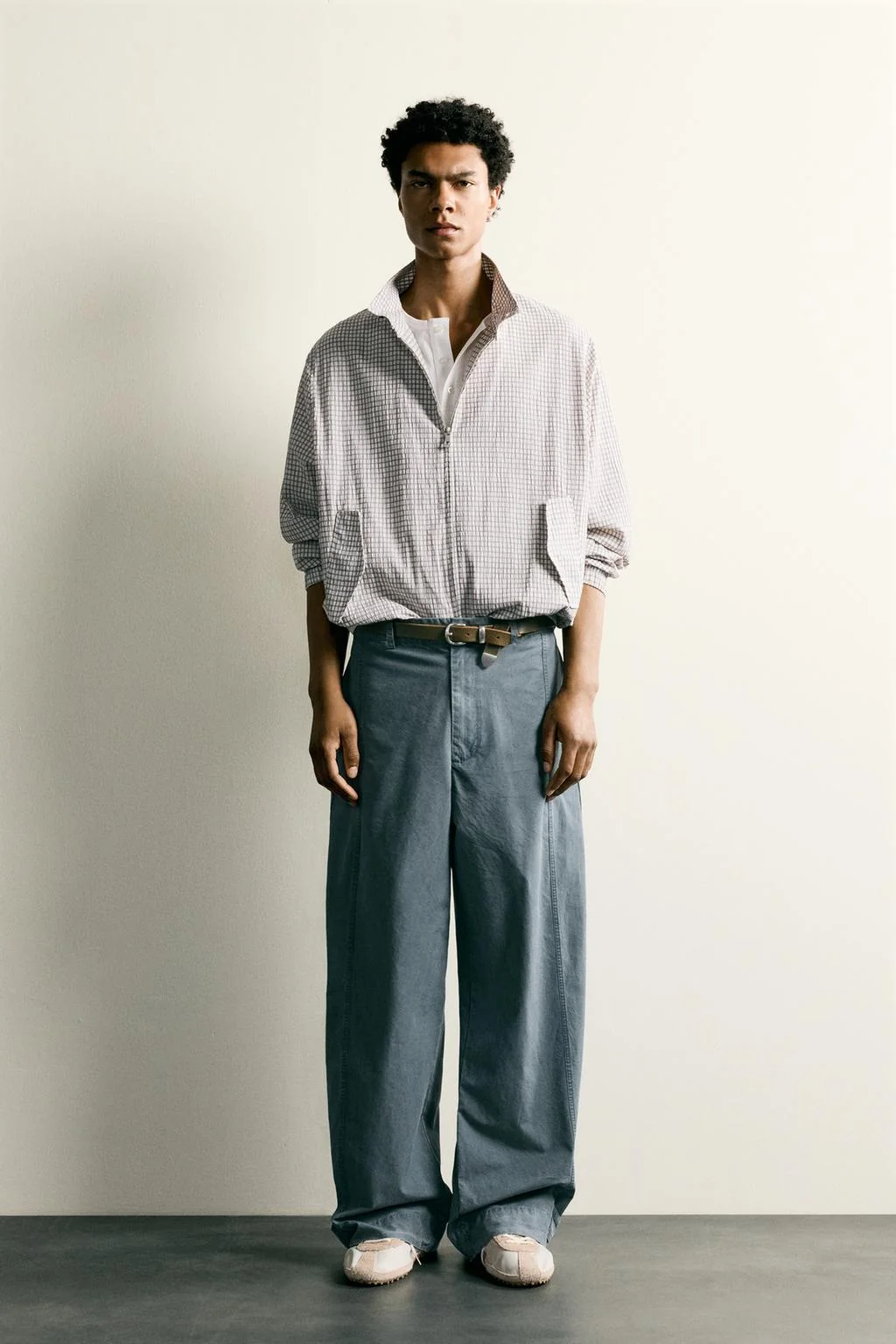 WASHED RELAXED FIT TROUSERS WITH TABS