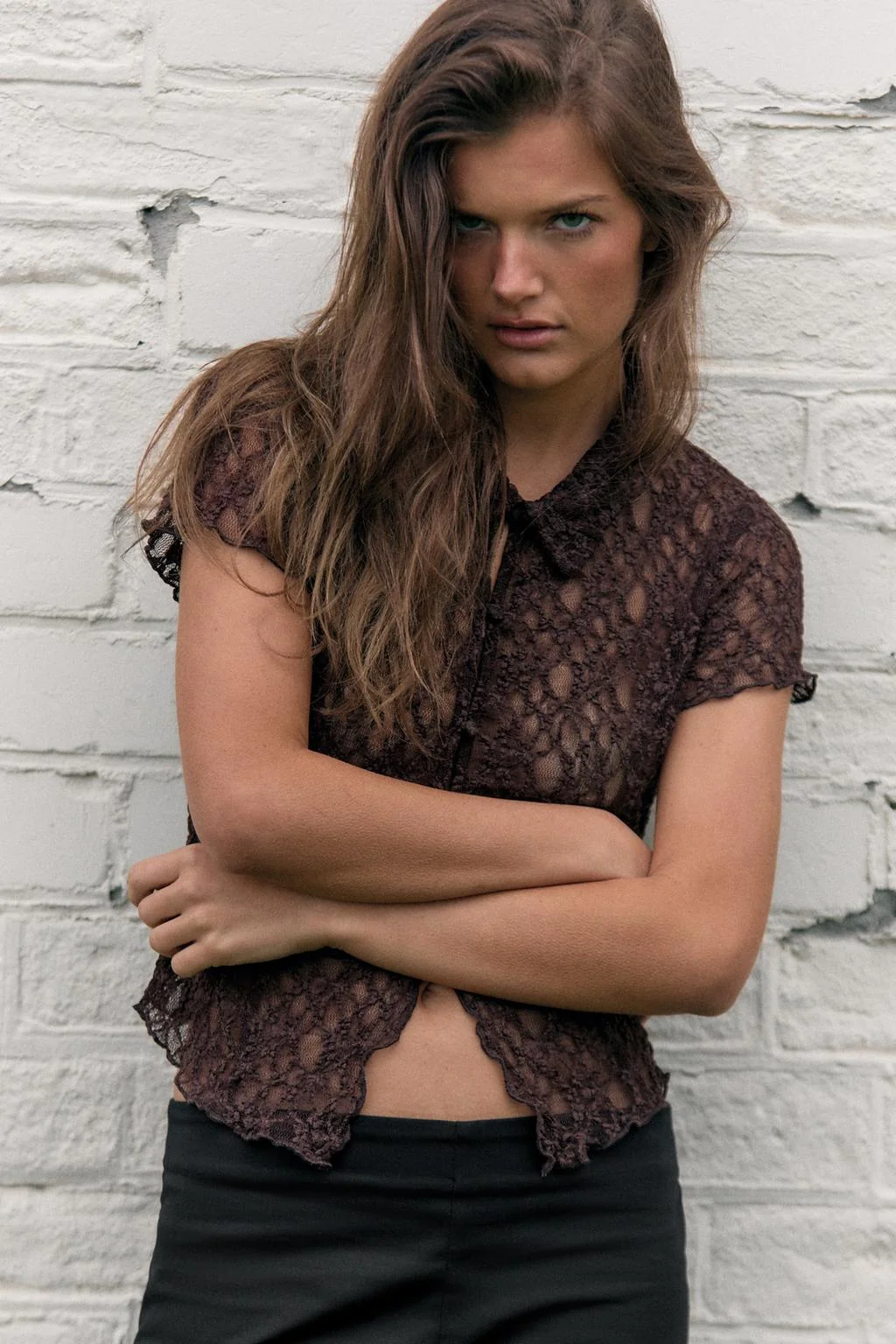 LACE BUTTON-UP TOP