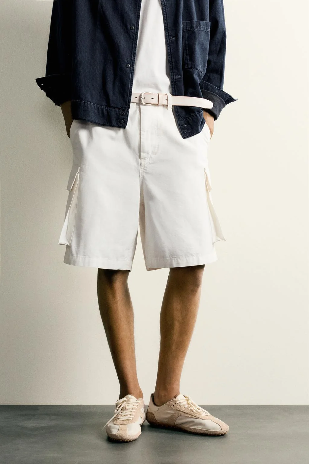 RELAXED FIT CANVAS CARGO SHORTS