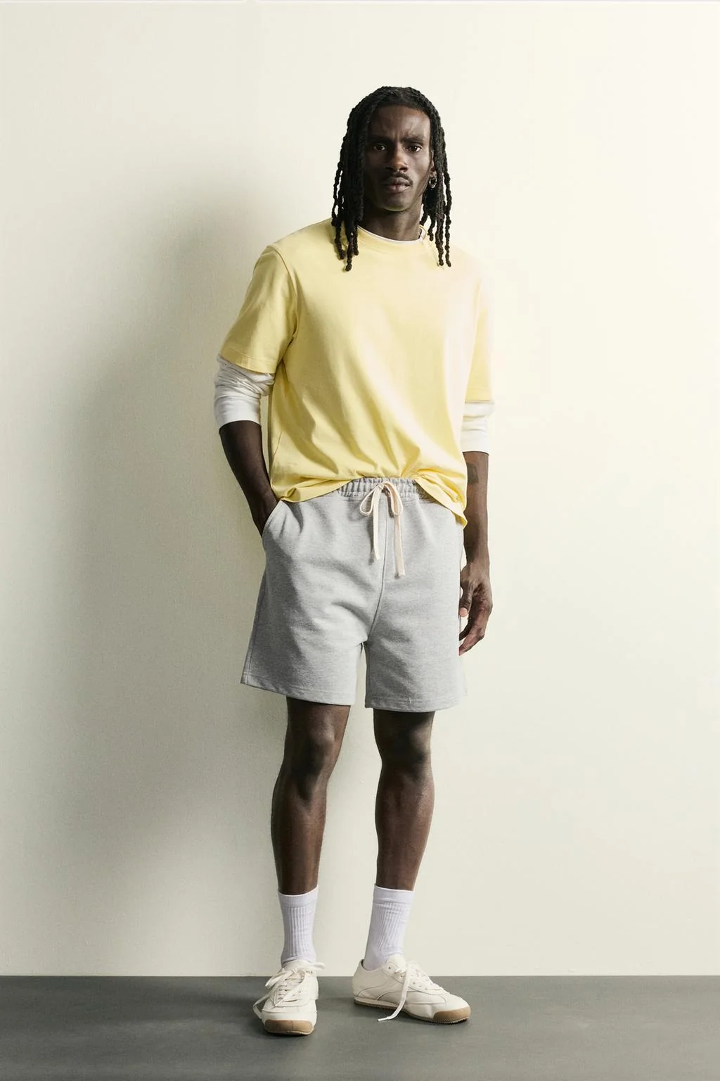 RELAXED FIT JOGGER BERMUDA SHORTS
