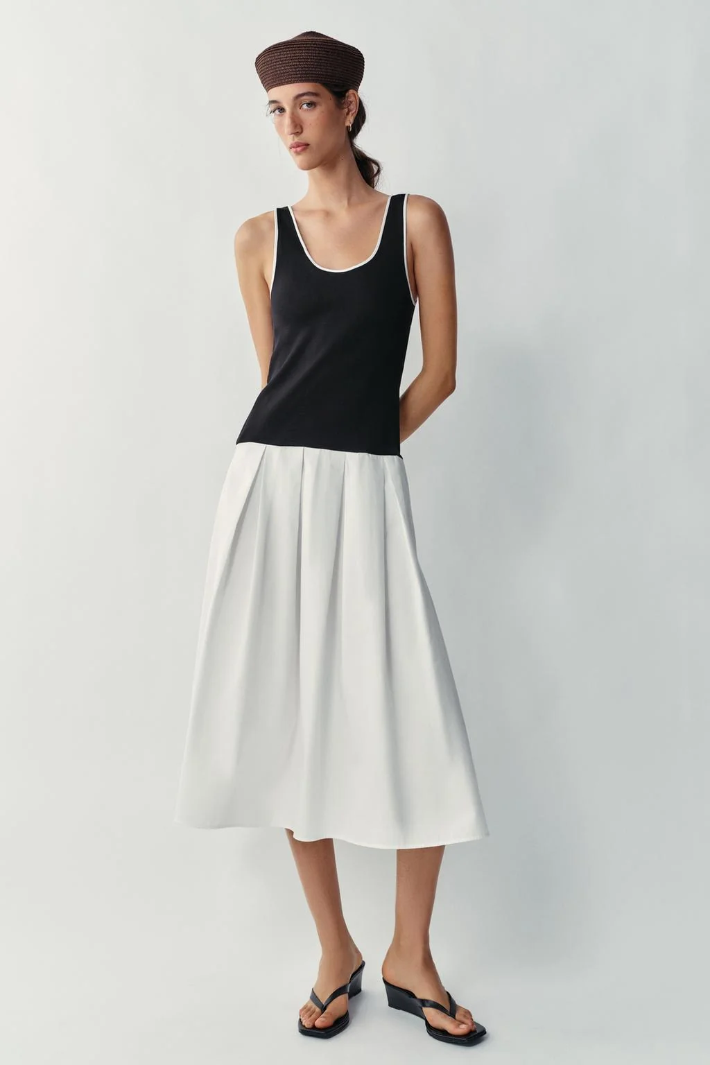 CONTRAST POPLIN MIDI DRESS