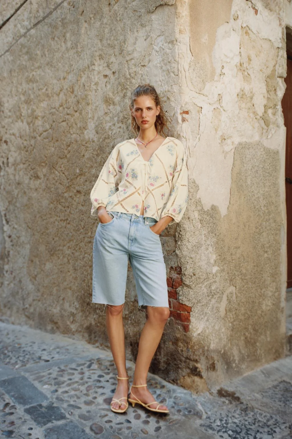 BLOUSE WITH LADDER STITCH AND EMBROIDERY