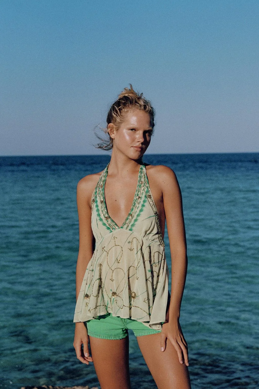 PRINTED EMBROIDERED HALTER TOP