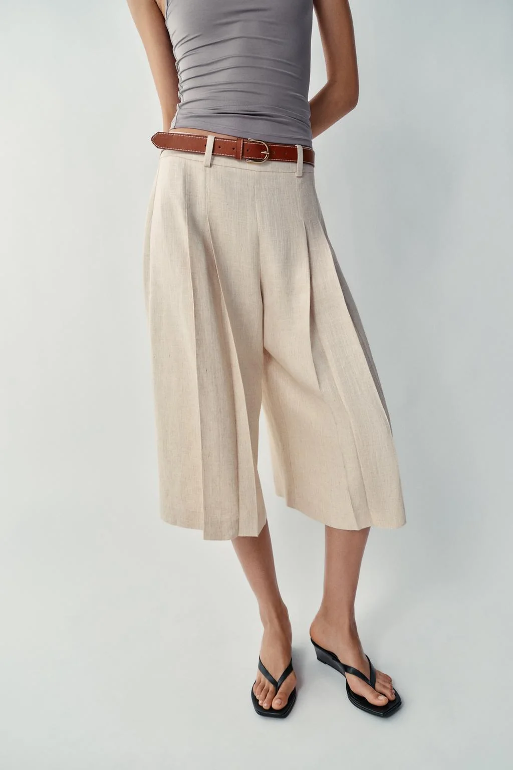 LONG BERMUDA SHORTS WITH BELT