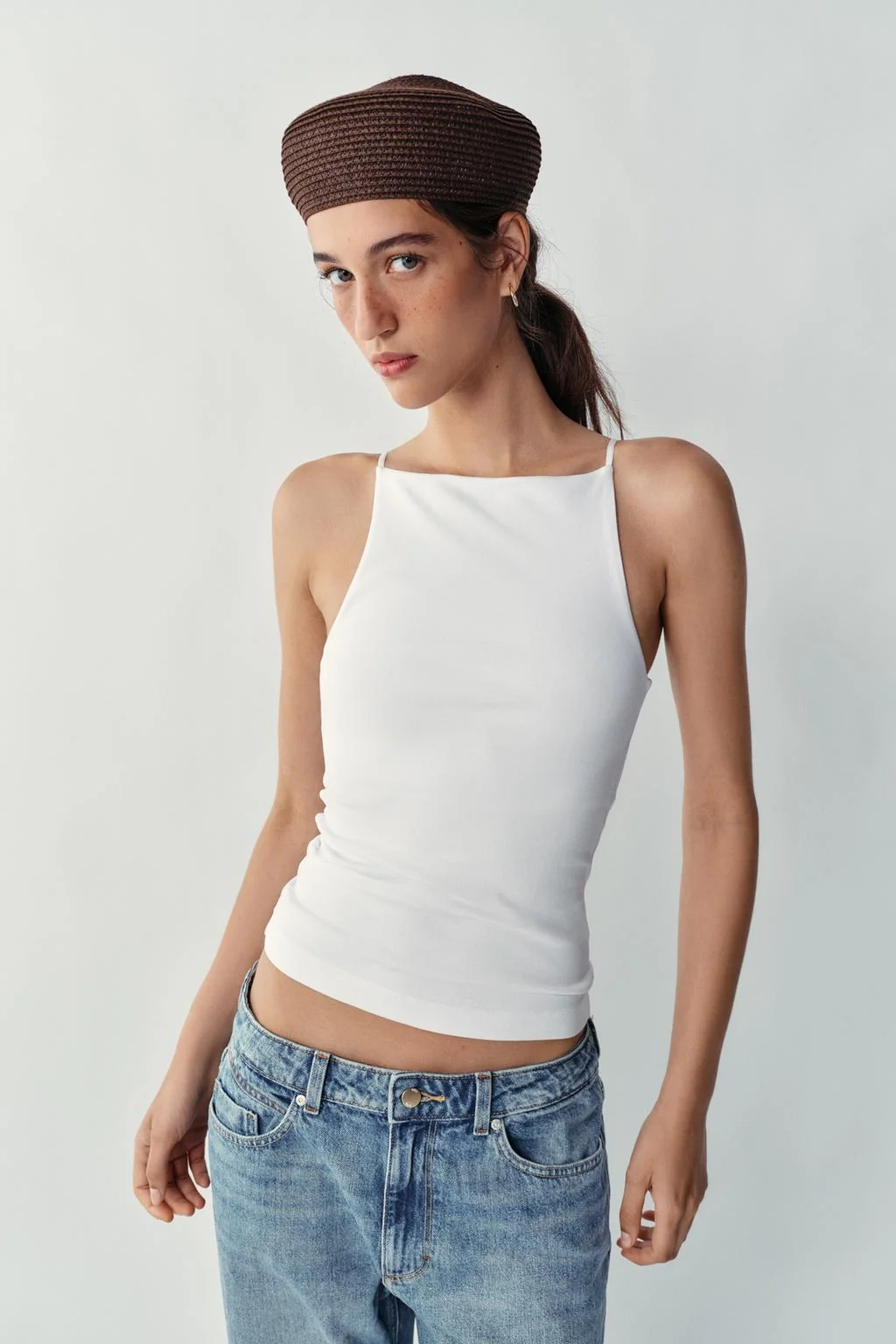 STRAPPY TOP