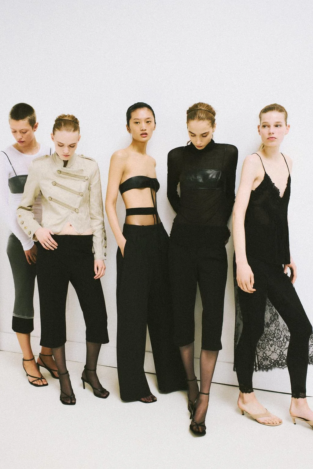 Широкие брюки со складками ZW Collection