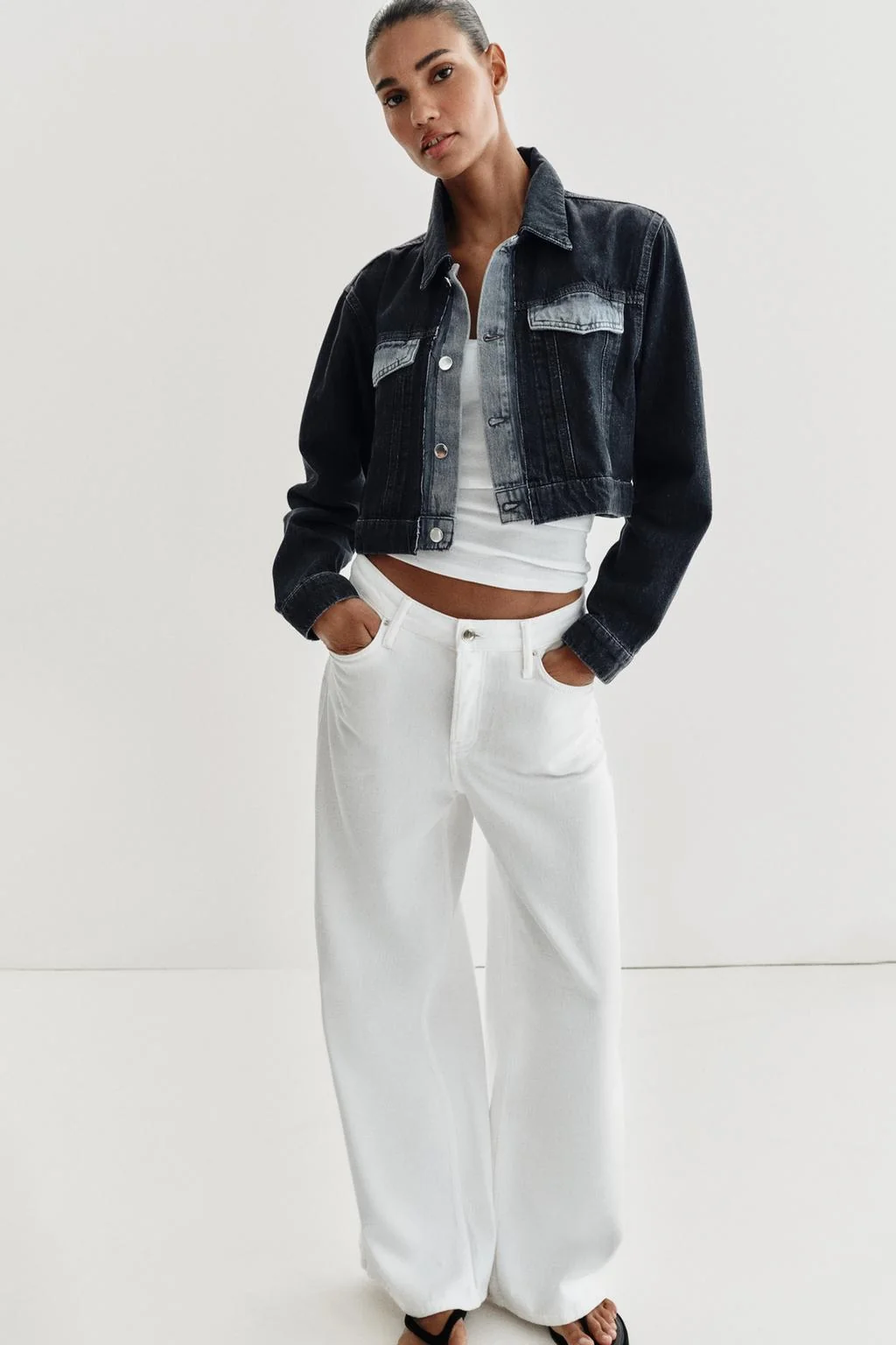 Z1975 куртка джинсовая укороченная с контрастной отделкой — ДЖИНСА