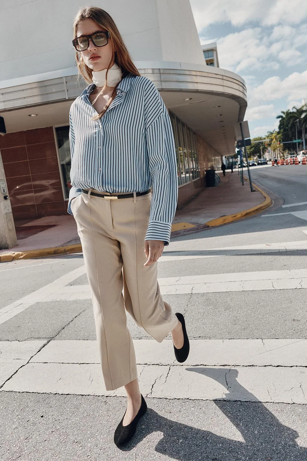 Прямые брюки с поясом — Нижняя одежда